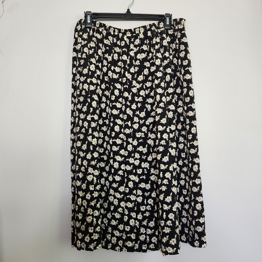 Vintage Floral Black and Cream Midi Skirt